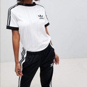 Adidas White Ringer Tee🐾